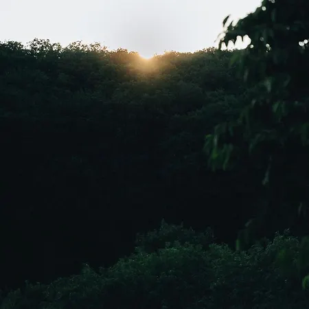 Bon Air Club Kamp alanı Saint-Léonard-des-Bois
