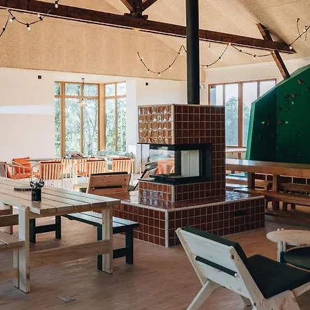 Bon Air Club Kamp alanı Saint-Léonard-des-Bois
